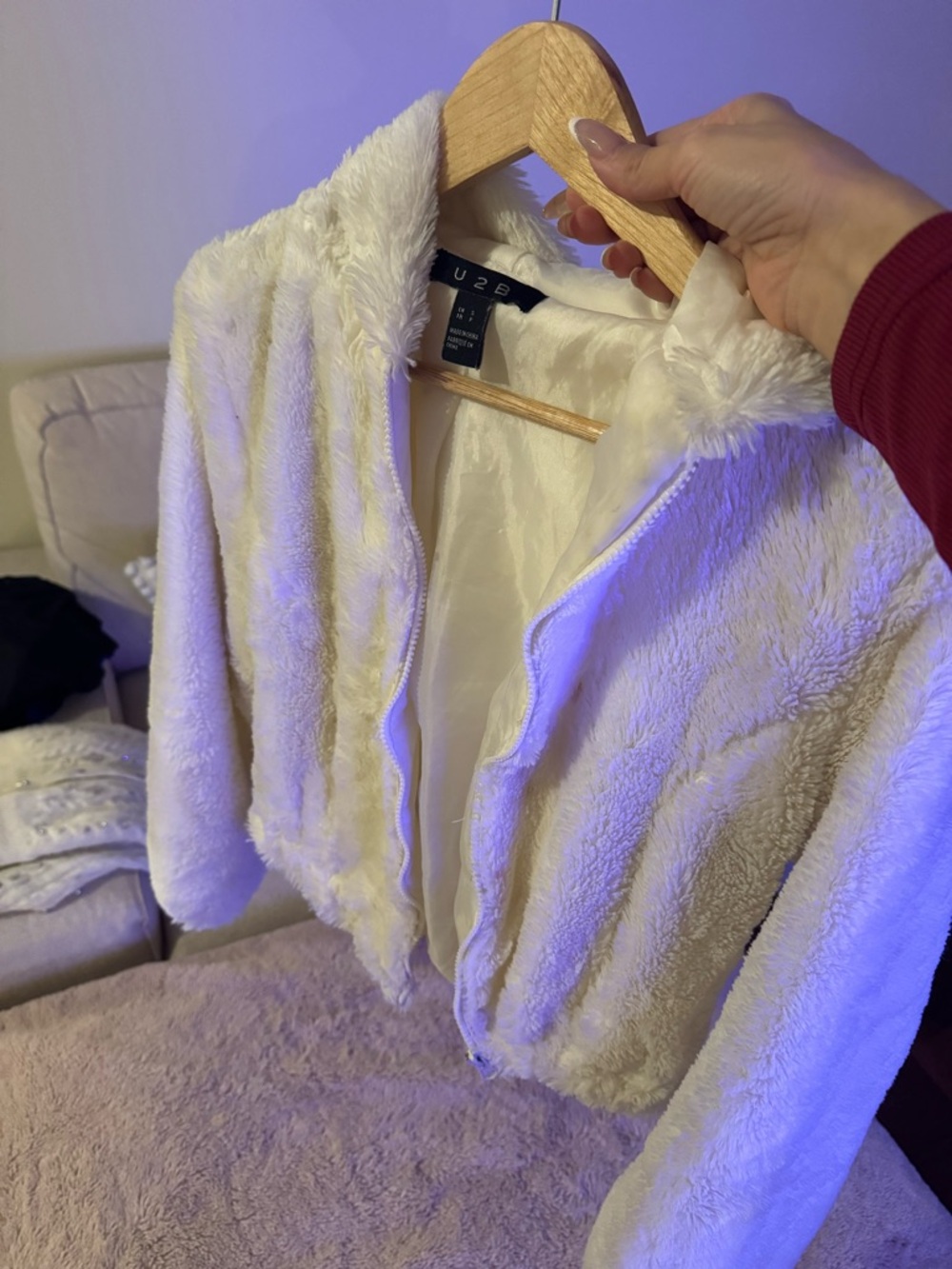 Faux Fur Cropped Jacket in Ivory